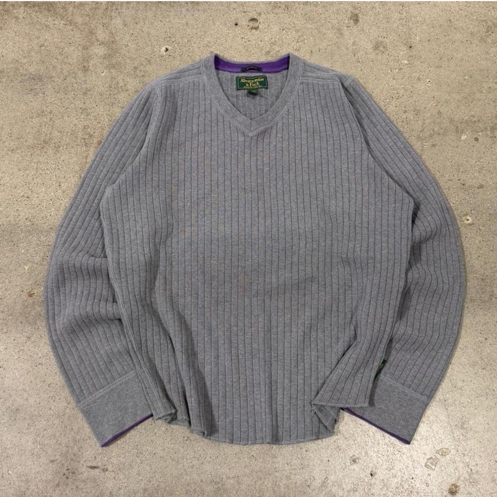 Abercrombie & Fitch gray 100% cotton V-neck muscle ribbed sweater men’s medium